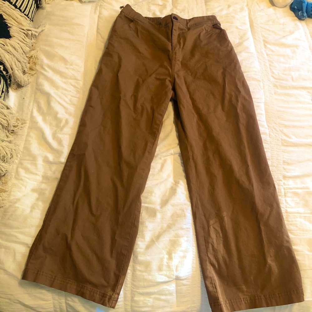 Pact Brown Cropped Pant